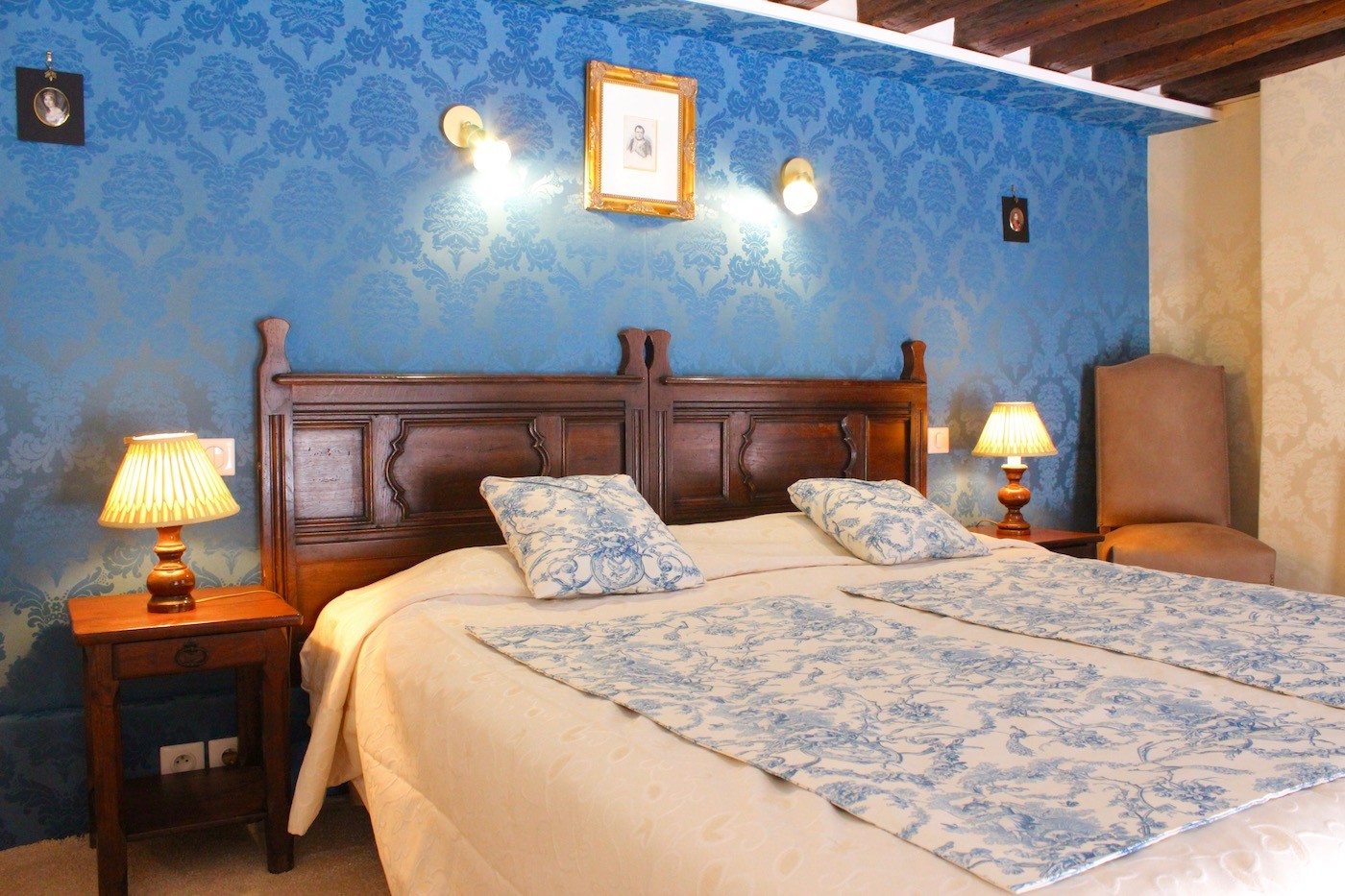 496/Photos/Chambres/Chambres_Junior_Suite/Junior_suites_hotel_la_bretonnerie_20.jpg